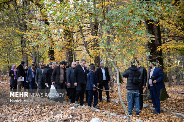بازدید وزیر میراث فرهنگی از موزه روستایی قرق