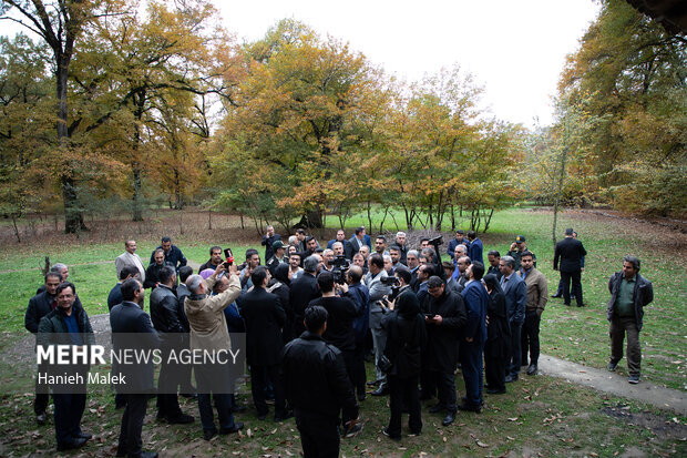 بازدید وزیر میراث فرهنگی از موزه روستایی قرق