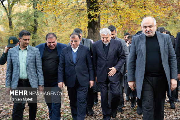 بازدید وزیر میراث فرهنگی از موزه روستایی قرق