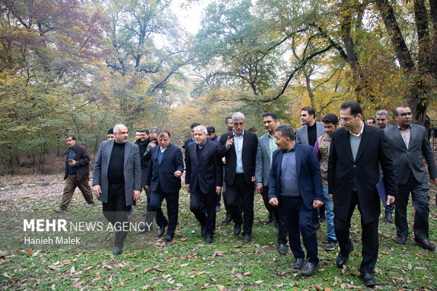 بازدید وزیر میراث فرهنگی از موزه روستایی قرق