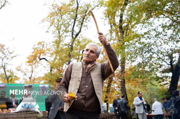 بازدید وزیر میراث فرهنگی از موزه روستایی قرق