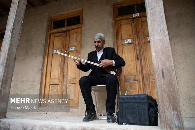 بازدید وزیر میراث فرهنگی از موزه روستایی قرق