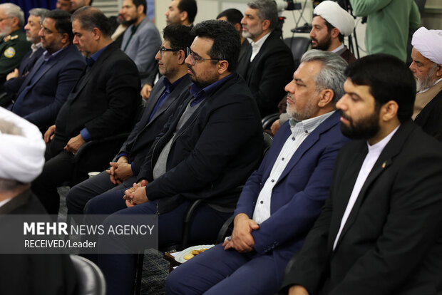 دیدار دست اندرکاران کنگره بزرگداشت ۵۵۸۰ شهید استان البرز با رهبر معظم انقلاب اسلامی 