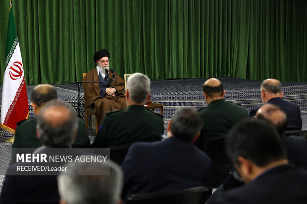 دیدار دست اندرکاران کنگره بزرگداشت ۵۵۸۰ شهید استان البرز با رهبر معظم انقلاب اسلامی 