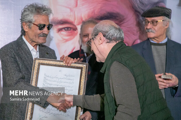 بزرگداشت هنرمند پیشکسوت جعفر دهقان