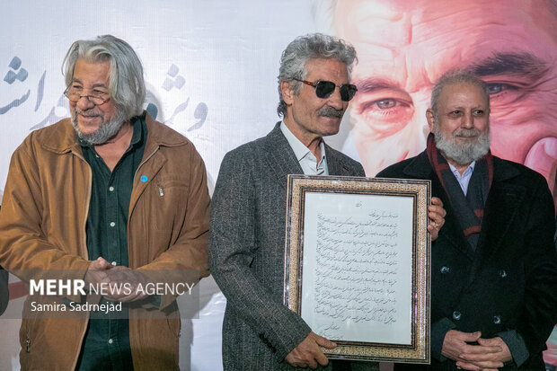 بزرگداشت هنرمند پیشکسوت جعفر دهقان