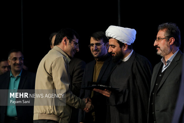 پانزدهمین جشنواره تحقیقاتی علوم پزشکی باقرالعلوم