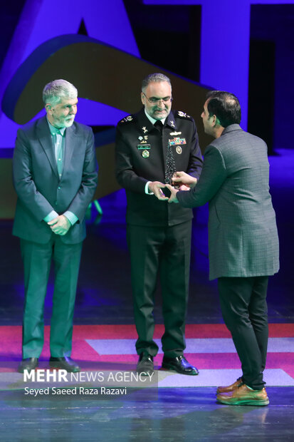 آئین اختتامیه نوزدهمین جشنواره بین‌المللی سینمای مستند «سینماحقیقت»