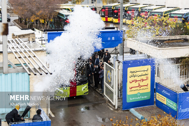آیین رونمایی از نخستین ناوگان اتوبوس برقی کلانشهر اصفهان