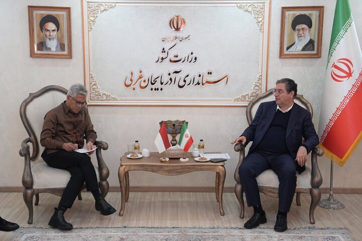 سومیرات: اندونزی آماده توسعه تعاملات اقتصادی با آذربایجان غربی است