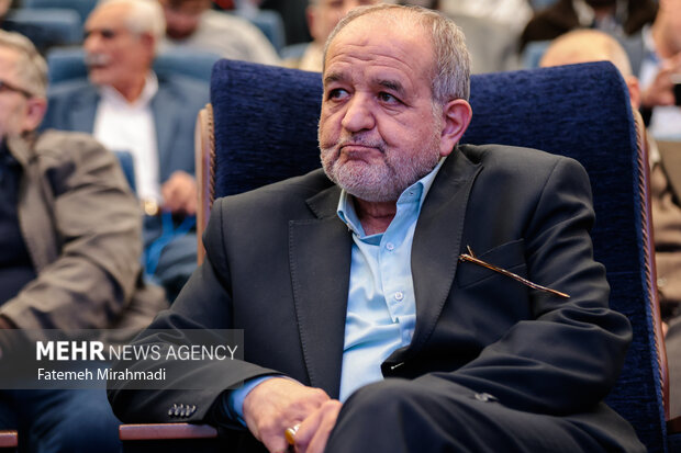 بزرگداشت سرداران و ۴۵۰ شهید تدارکات و پشتیبانی سپاه حضرت محمد رسول‌الله (ص)