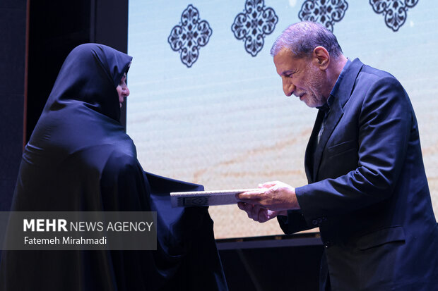 بزرگداشت سرداران و ۴۵۰ شهید تدارکات و پشتیبانی سپاه حضرت محمد رسول‌الله (ص)