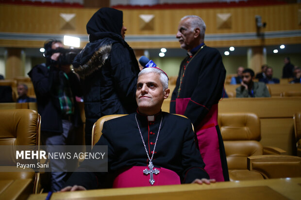 نخستین دوره جایزه بین المللی امام خمینی(ره)