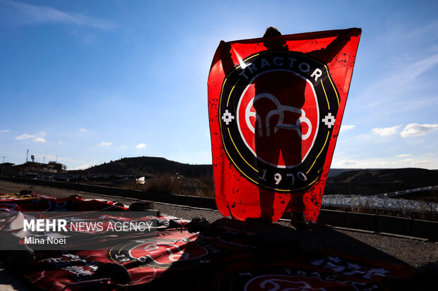 جام حذفی فوتبال - تراکتور و پرسپولیس