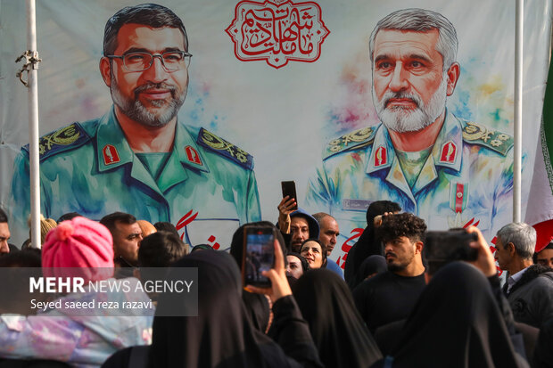 آیین بدرقه کاروان «سرباز وطن»