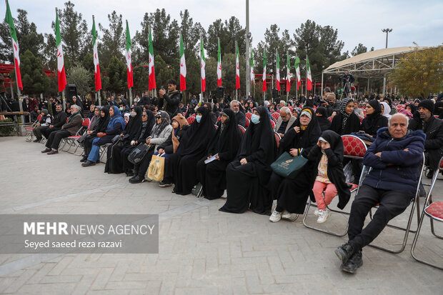 آیین بدرقه کاروان «سرباز وطن»