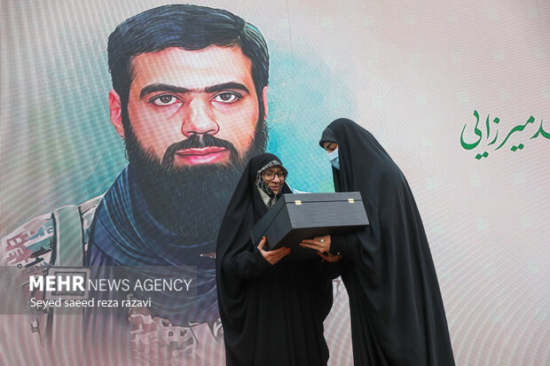 آیین بدرقه کاروان «سرباز وطن»