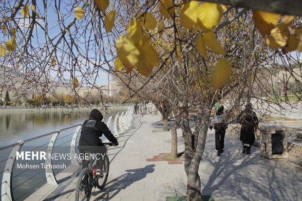 پاییز کم‌باران، اما دل‌نشینِ خرم‌آباد