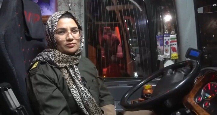 فرمان در دستان  دو زن؛ جاده تهران از نگاه راننده نمونه خراسان شمالی