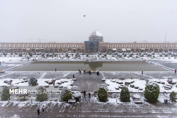 نخستین برف پاییزی در نصف جهان