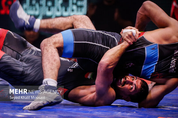 مسابقات کشتی فرنگی قهرمانی بزرگسالان کشور در اهواز