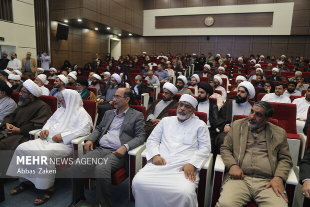 آئین تکریم و معارفه مدیرکل تبلیغات اسلامی هرمزگان