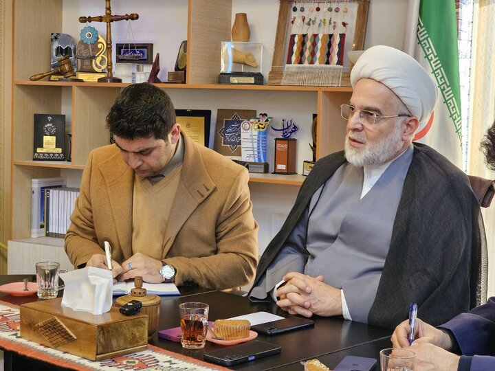 پورذهبی: معرفی تاریخ کردستان ضرورتی برای تحکیم هویت ملی است