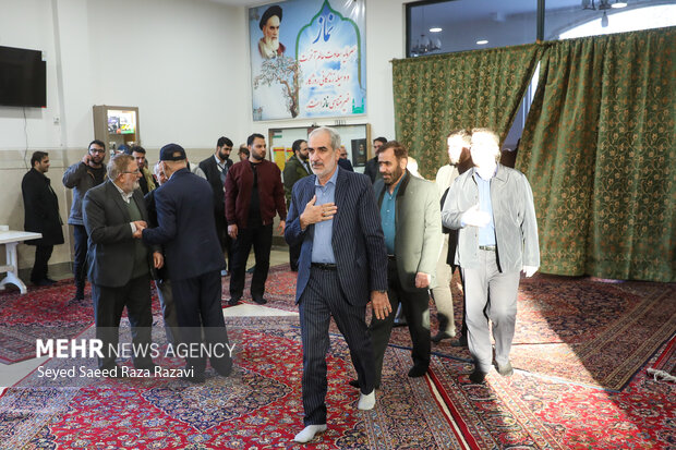 مراسم ترحیم آیت‌الله سید محمد شاهچراغی