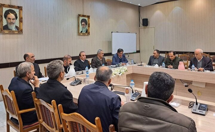 خلیلی: حمایت از واردات و تنظیم بازار با فروش مستقیم و حذف واسطه‌ها