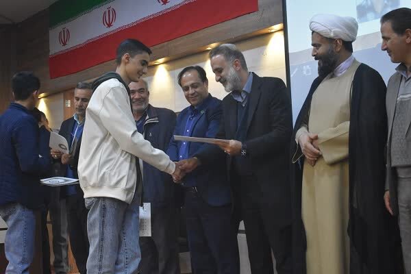 نهادینه‌سازی فرهنگ پژوهش در دانش‌آموزان؛ زیربنای توسعه آینده کشور